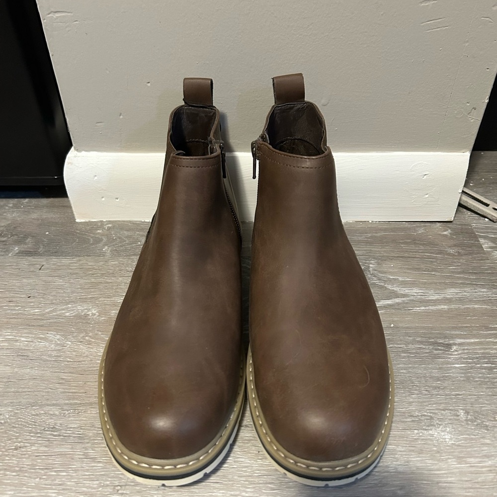 Chocolate Brown Ankle Boots with Elastic Panels